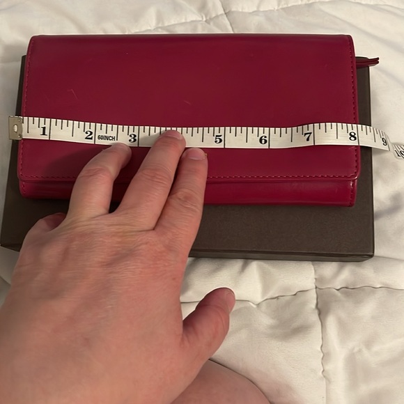 Mz Wallace Doris berry leather wallet, nwt. Never used. - Picture 7 of 11